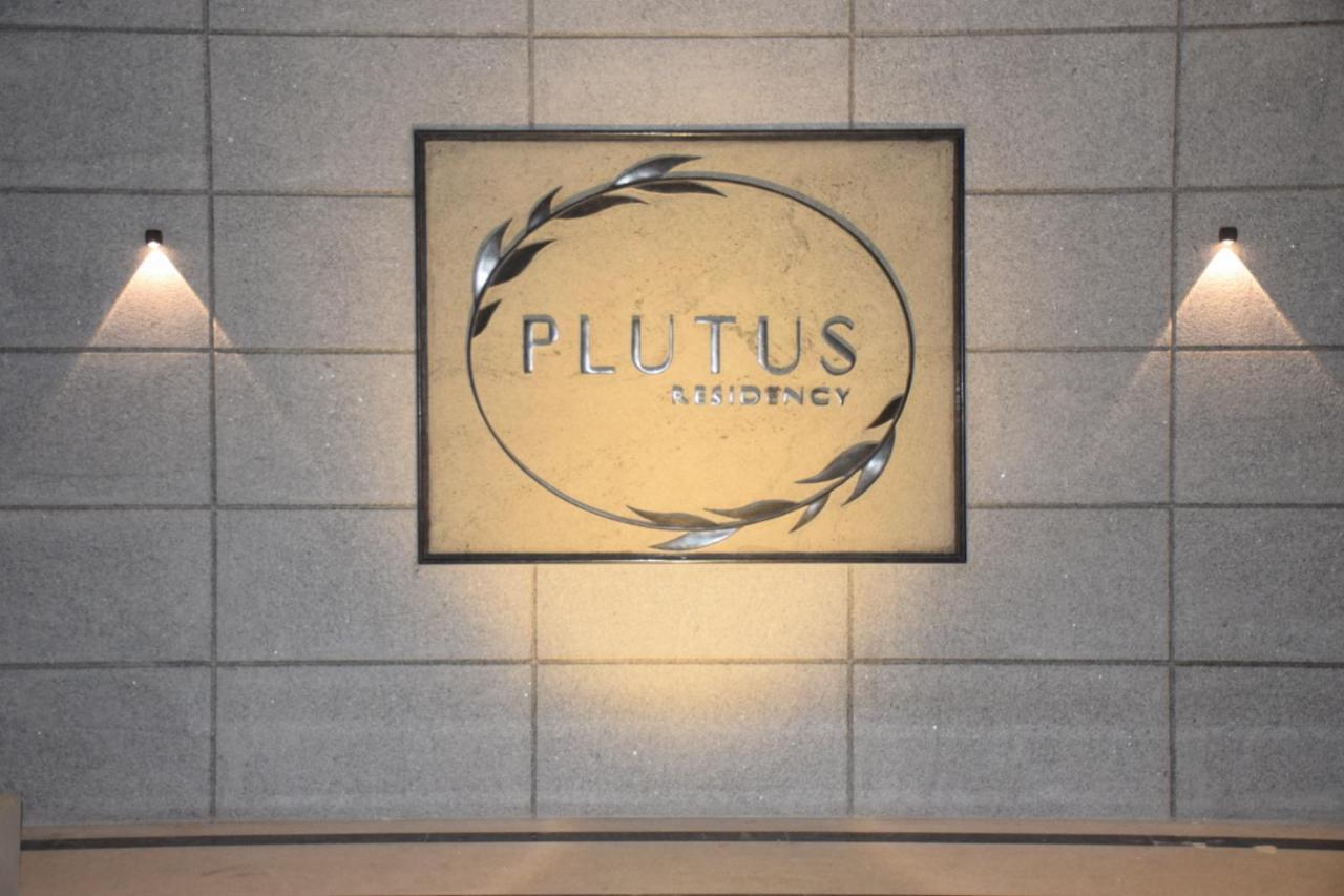 Готель Plutus Residency Оровілль Екстер'єр фото